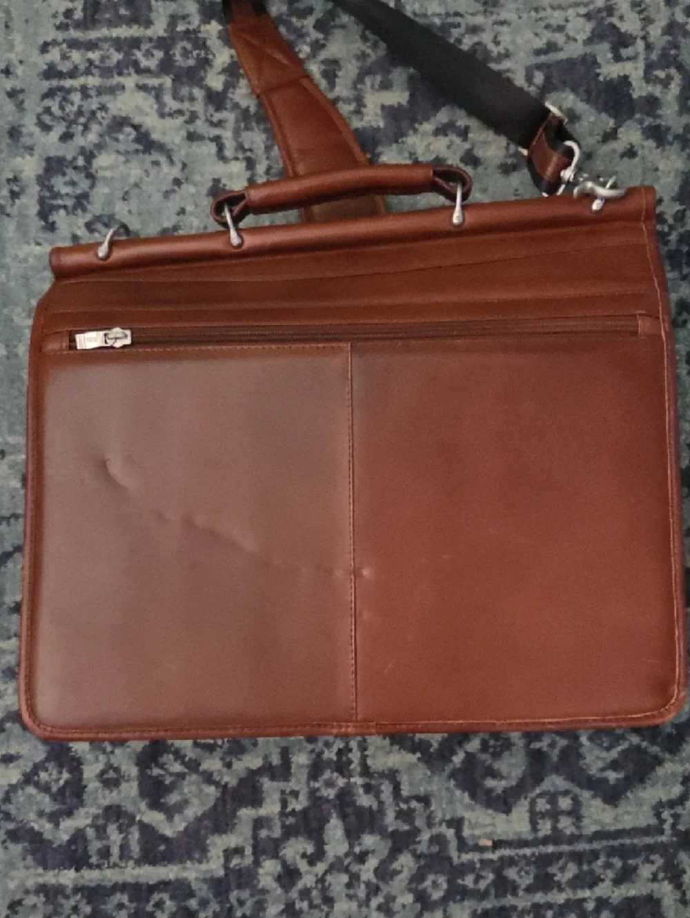 Classic Brown Leather Messenger Briefcase - Men